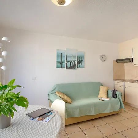 A Pied - Plage, Gare, Commerces - 2 Pieces Avec Terrasse Et Climatisation - Fr-1-466a-6 Apartmán Saint-Raphaël